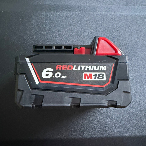 Milwaukee m18 redlithium 18v - m18,