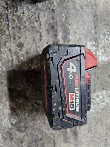 Milwaukee 18v 4ah battery m18 - milwaukee,