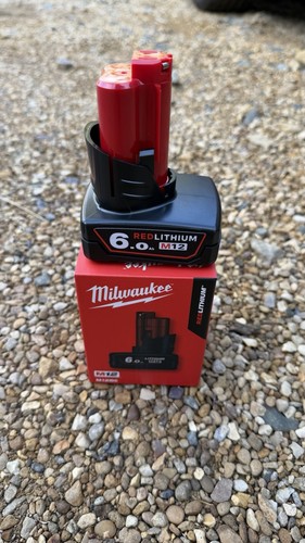Milwaukee m12b6 0ah ion - milwaukee, li-ion