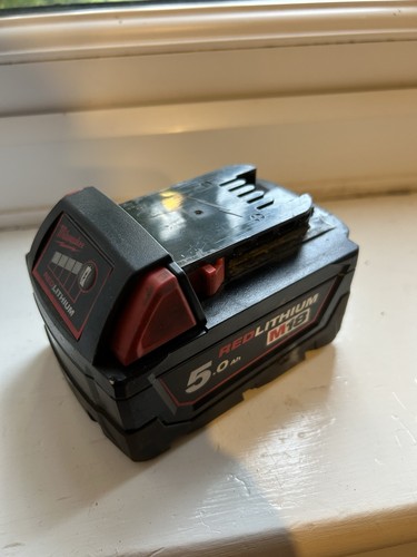 Milwaukee m18 5ah battery - m18,