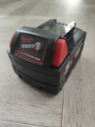 Milwaukee m18b5 18v 0ah - m18b5,